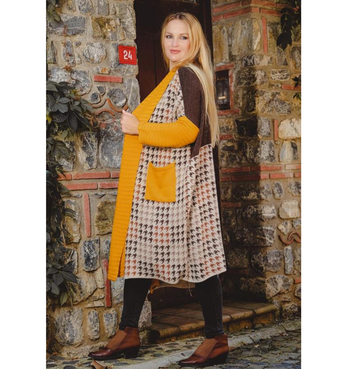 Poncho si cardigane